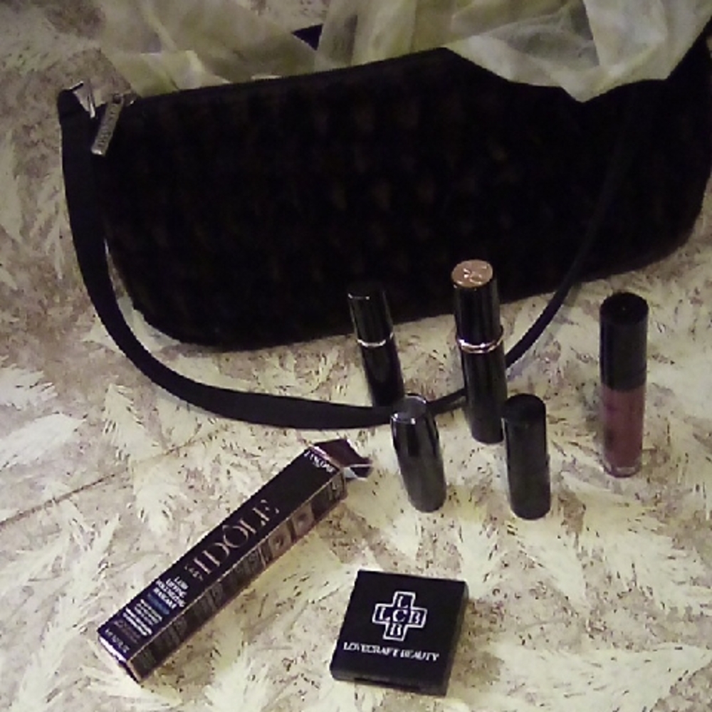 Lancome Cosmetic Bag With 3 Piece Lancome And Other Makeup.